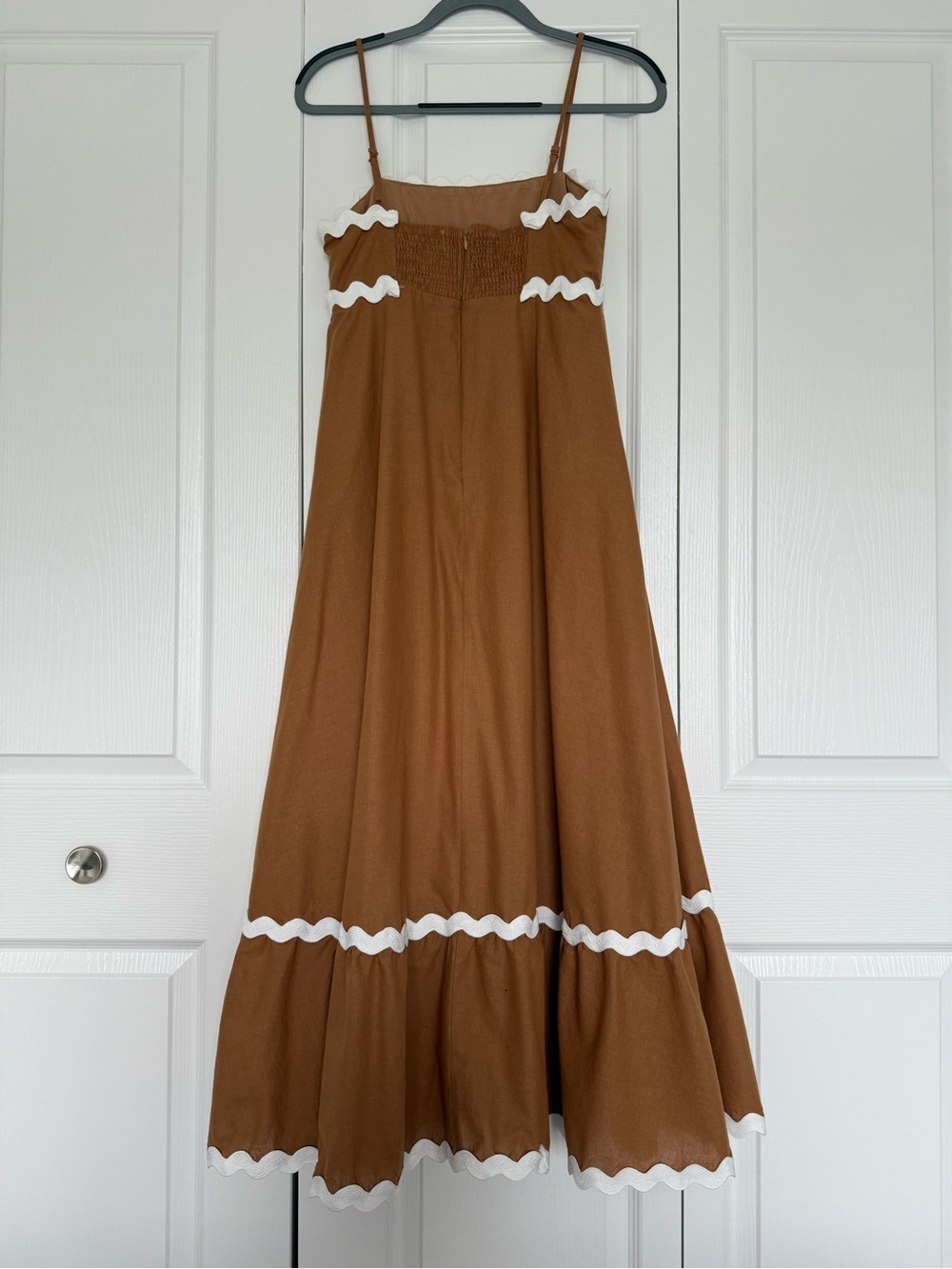 NWOT Petal & Pup Women’s Yana Maxi Dress - M - Picture 6 of 15